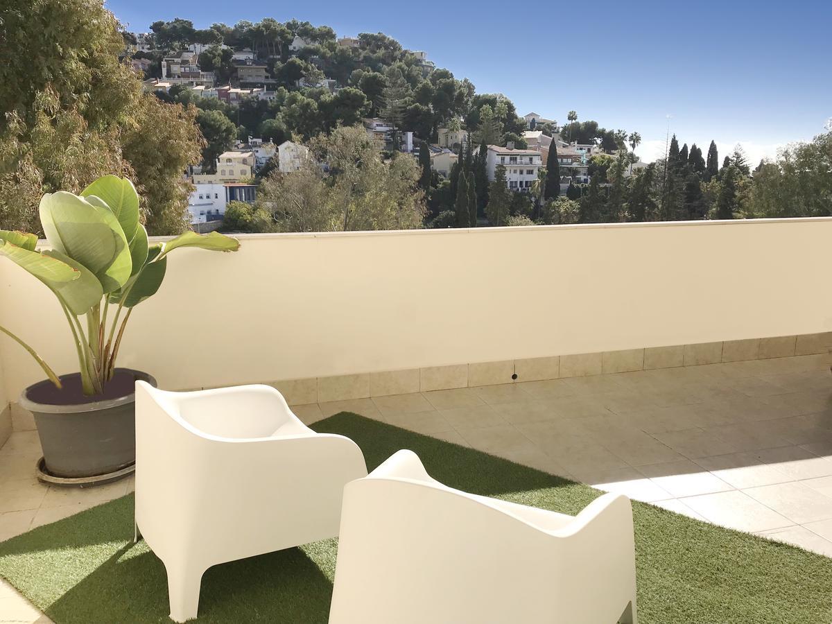 Apartamentos Doña Carmen Malaga Bagian luar foto